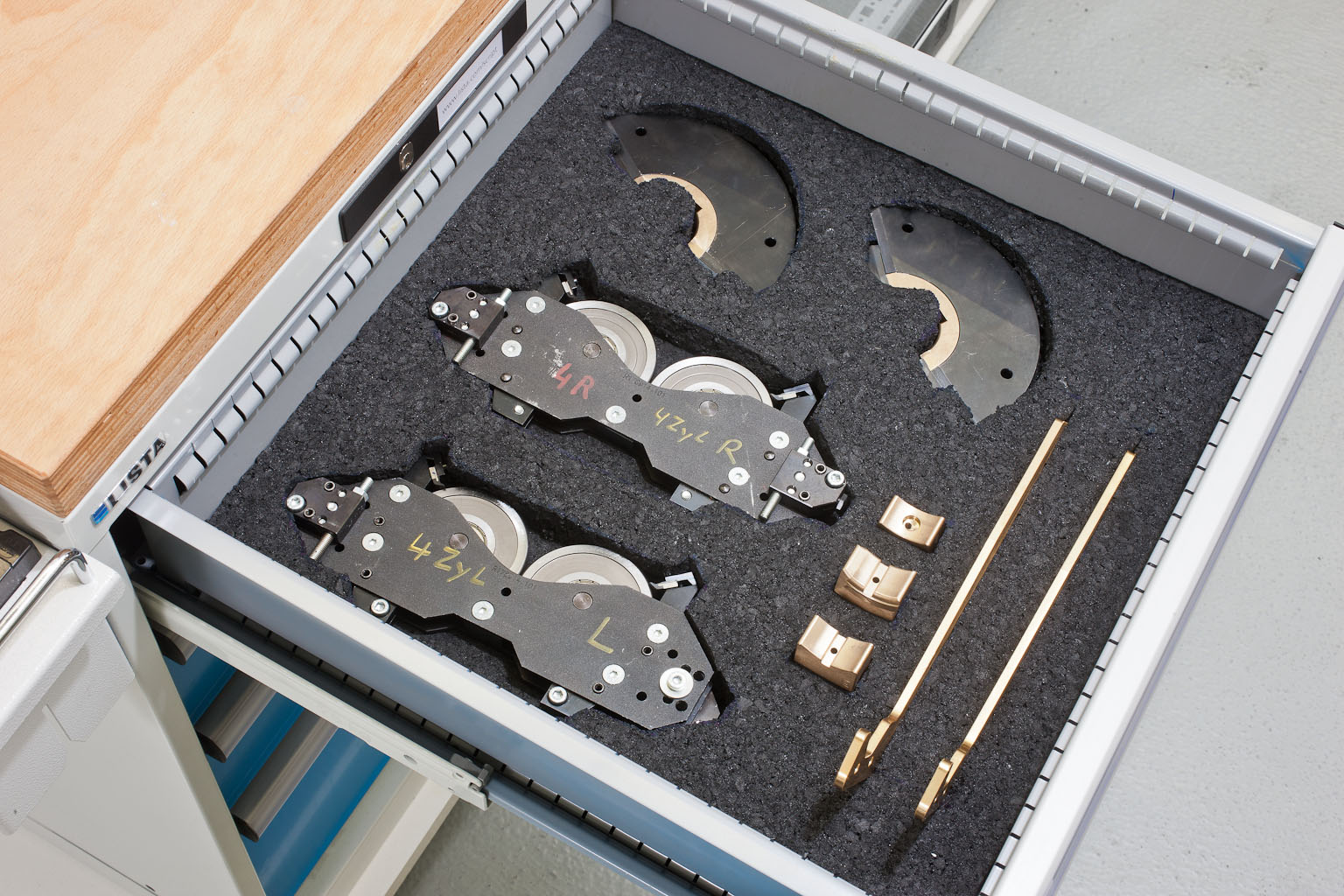 7e6dc611-3f3f-4888-9308-735130c87fa3