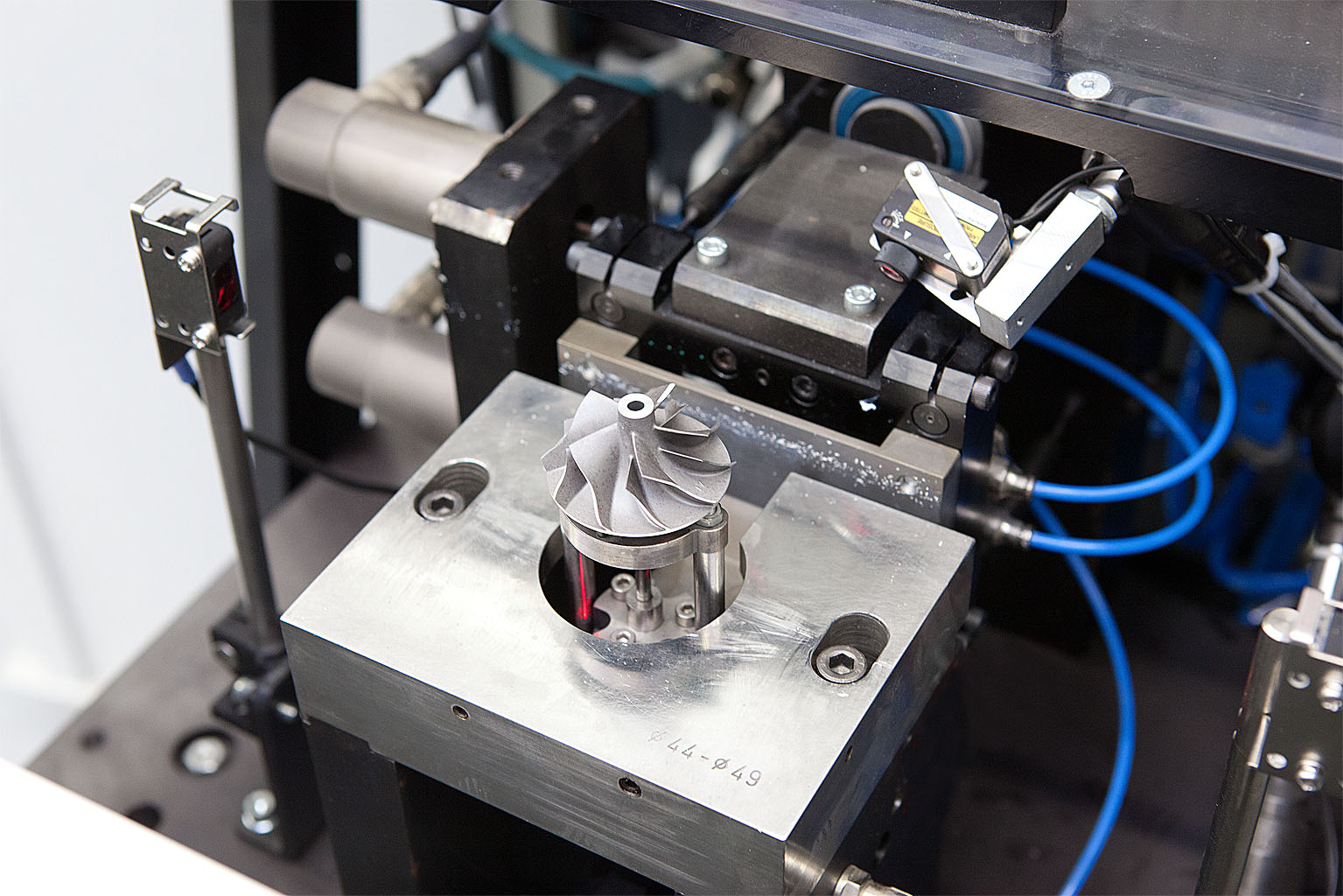 0d33ceaf-bc29-4aca-bcd9-fd038990b175