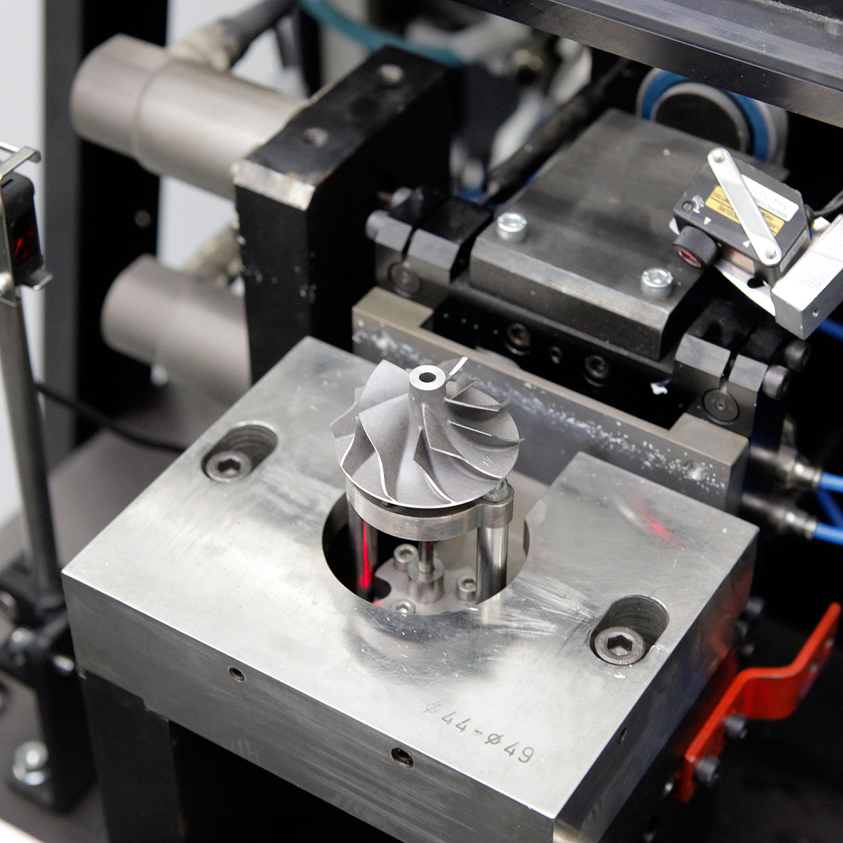 42baa229-4e6d-4708-885a-99e527311f17