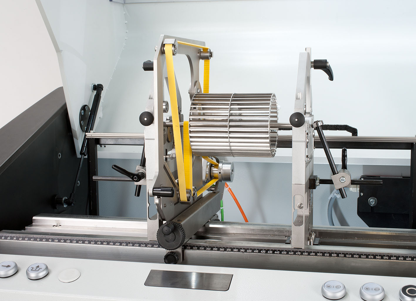 2b53b510-a1ef-4ff9-b6f5-fa39088e5a1a